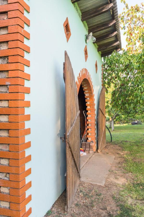 Village Wine House Mandicevac Екстериор снимка
